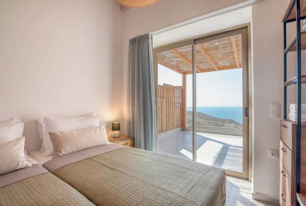 Photo of Bedroom in Limeniskos