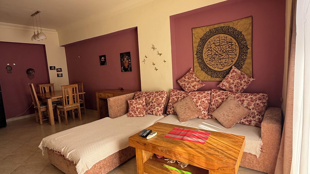 Photo of Livingroom in Village Road