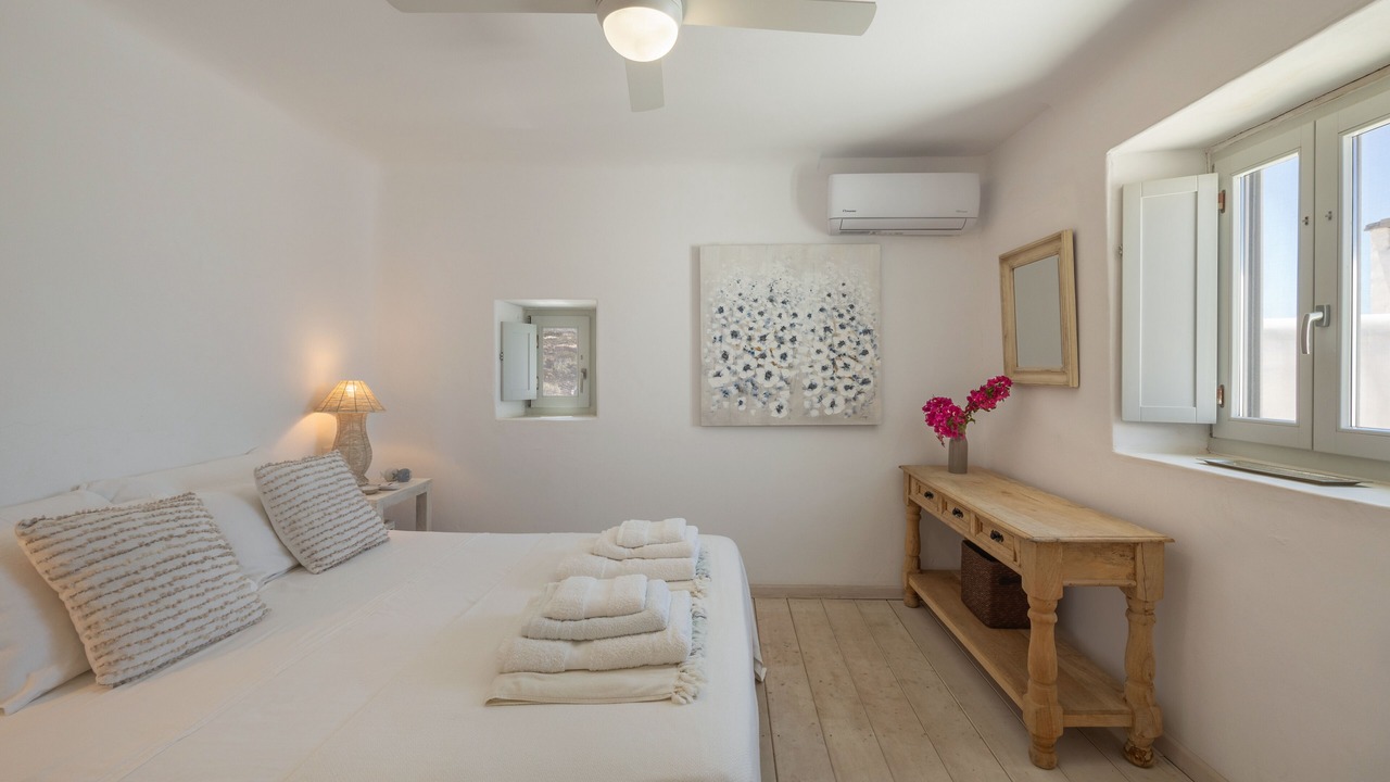 Photo of Bedroom in Naousa