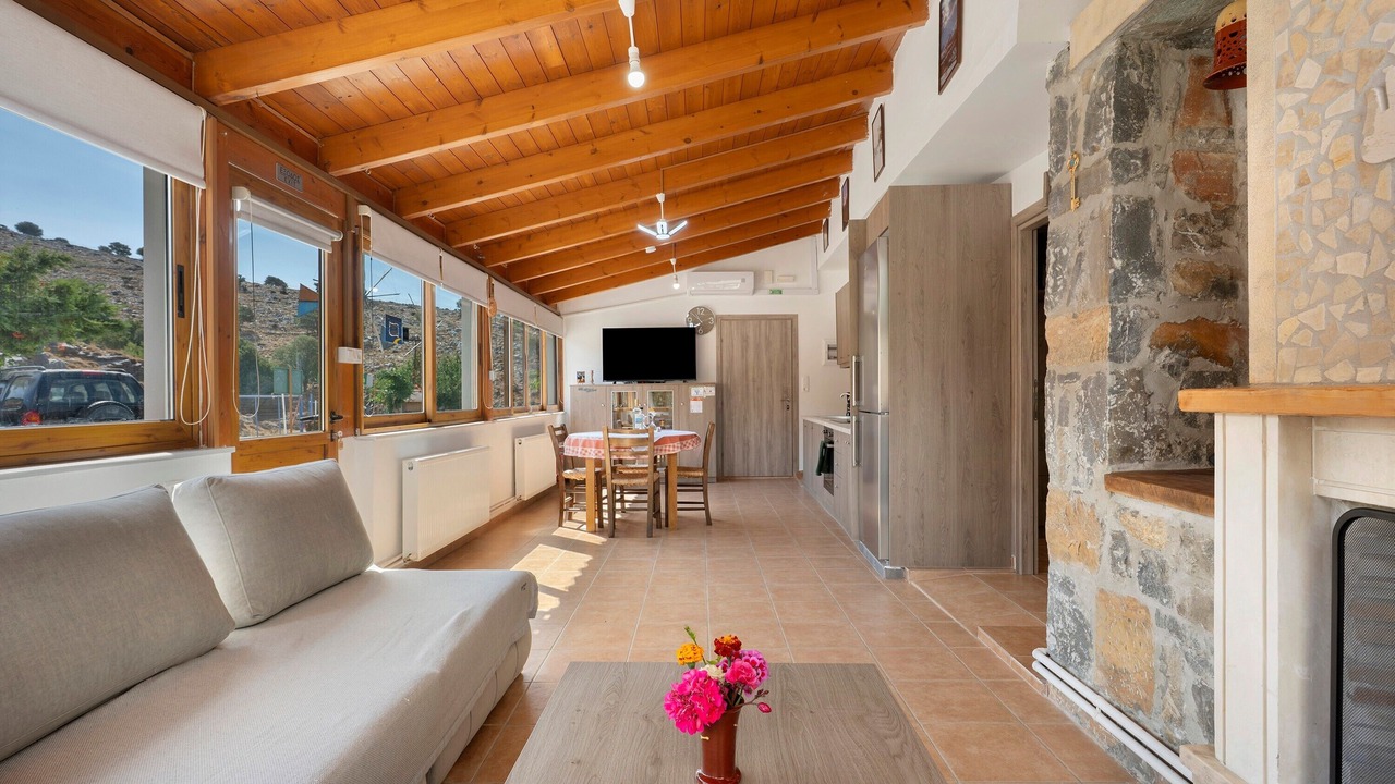 Photo of Livingroom in Mesa Lasithion