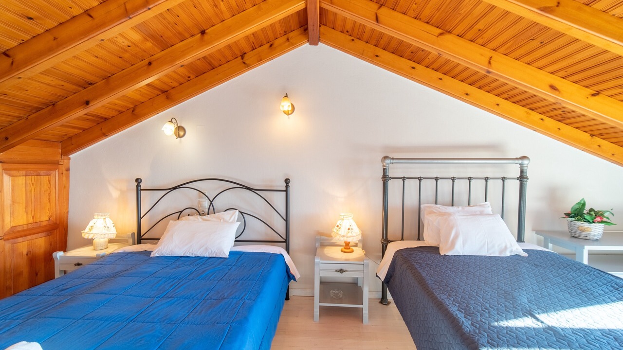 Photo of Bedroom in Chlomos