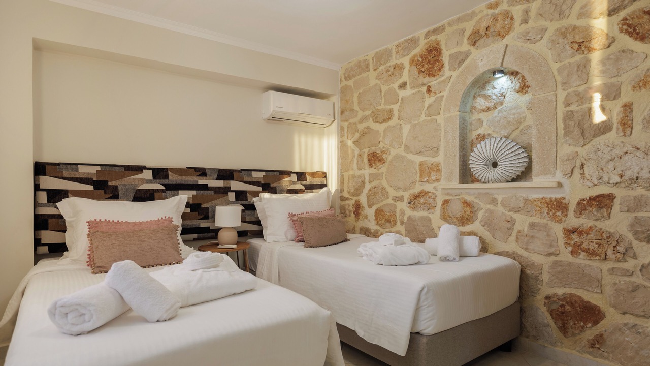 Photo of Bedroom in Elation