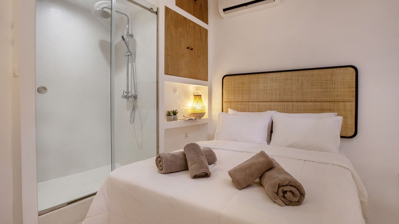Photo of Bathroom in Elia