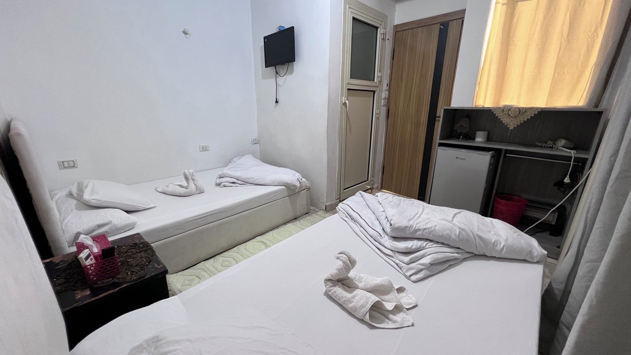 Photo of Bedroom in Kafrat al Jabal