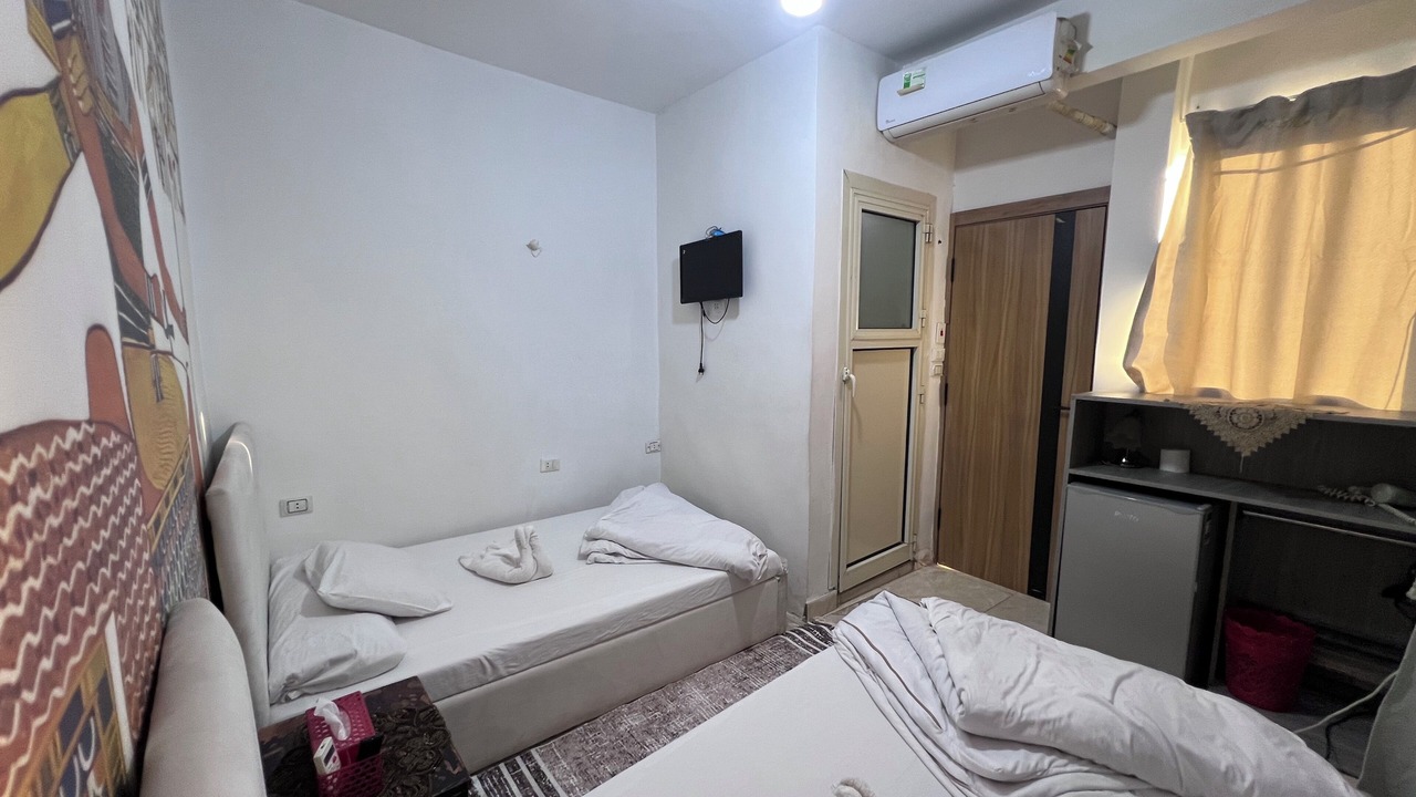Photo of Bedroom in Kafrat al Jabal
