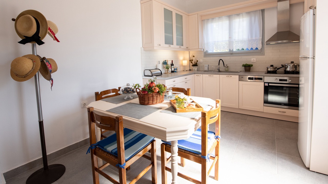 Photo of Kitchen in Loutraki