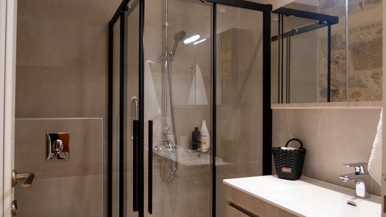 Photo of Bathroom in Heraklion