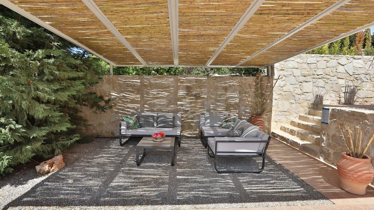 Photo of Patio Balcony in Adelianos Kampos