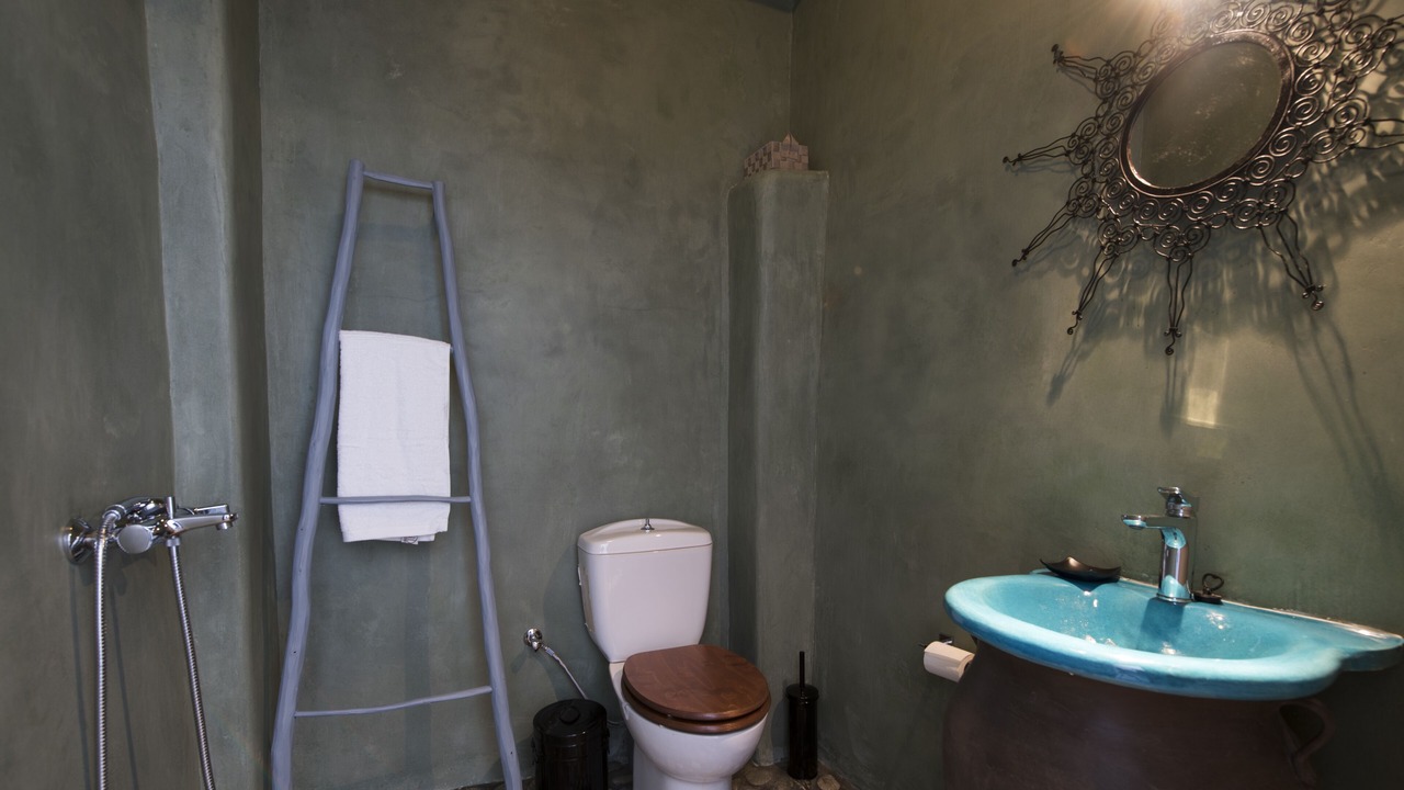 Photo of Bathroom in Fira