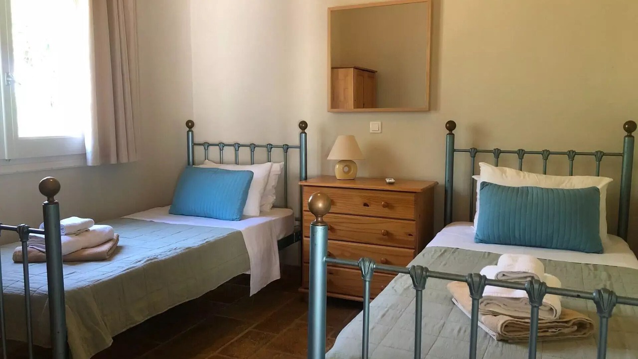 Photo of Bedroom in Parelioi