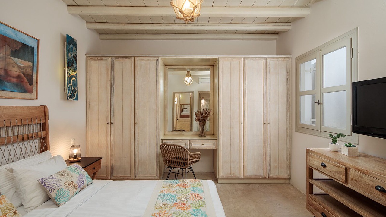 Photo of Bedroom in Ornos
