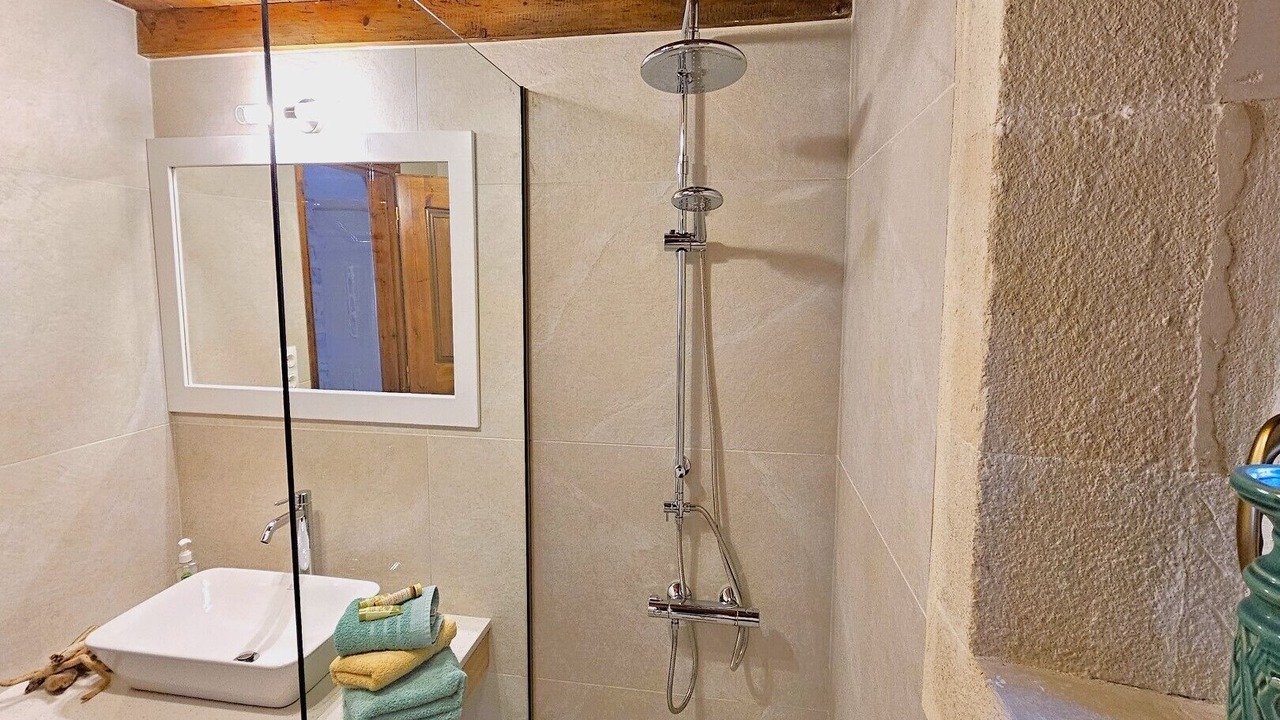 Photo of Bathroom in Atsipópoulon