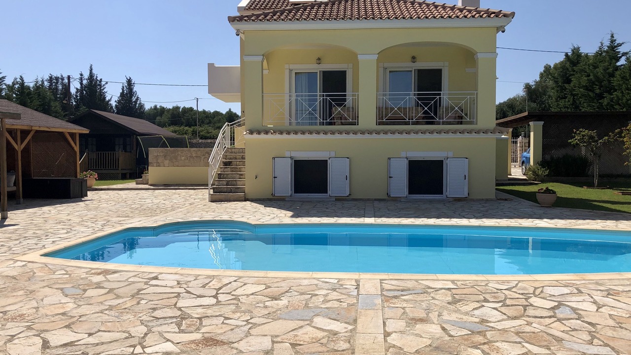 Photo of Outdoor in Karavados