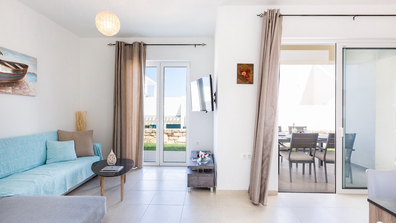 Photo of Livingroom in Paralia Kourna