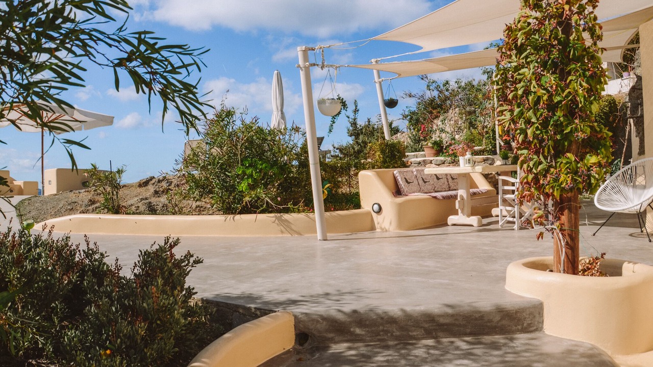 Photo of Outdoor in Milos