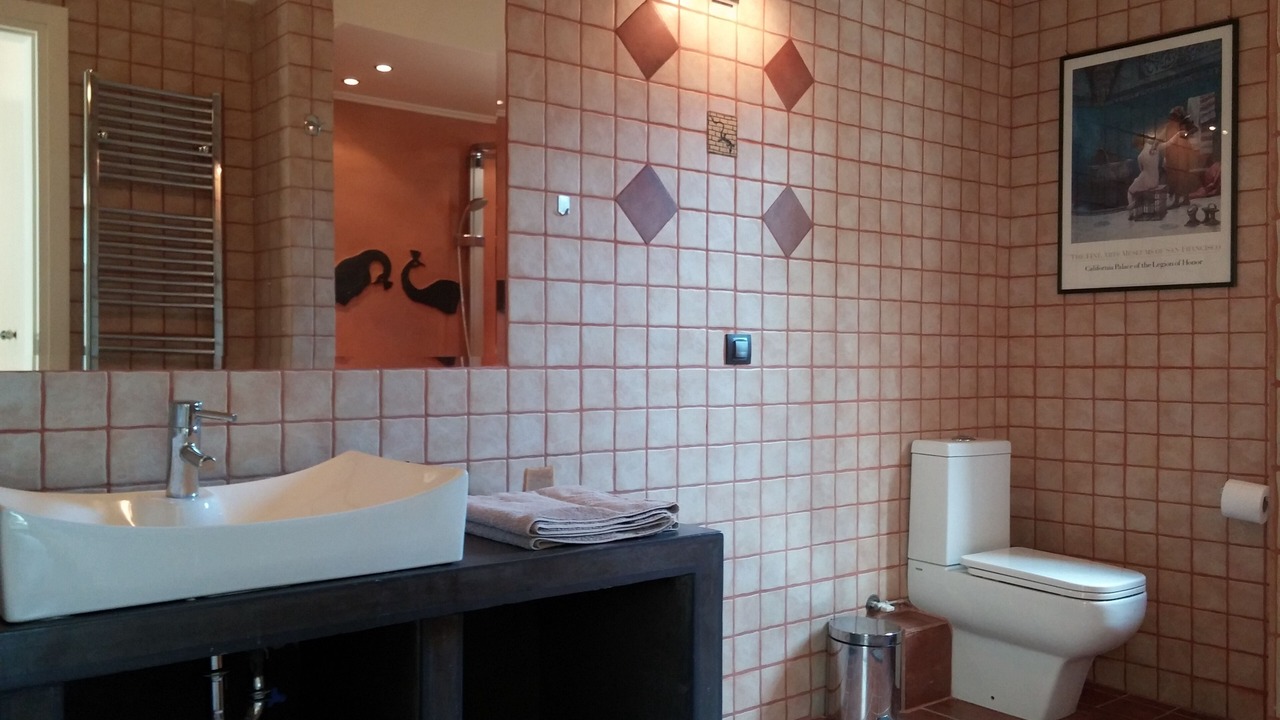 Photo of Bathroom in Kropia