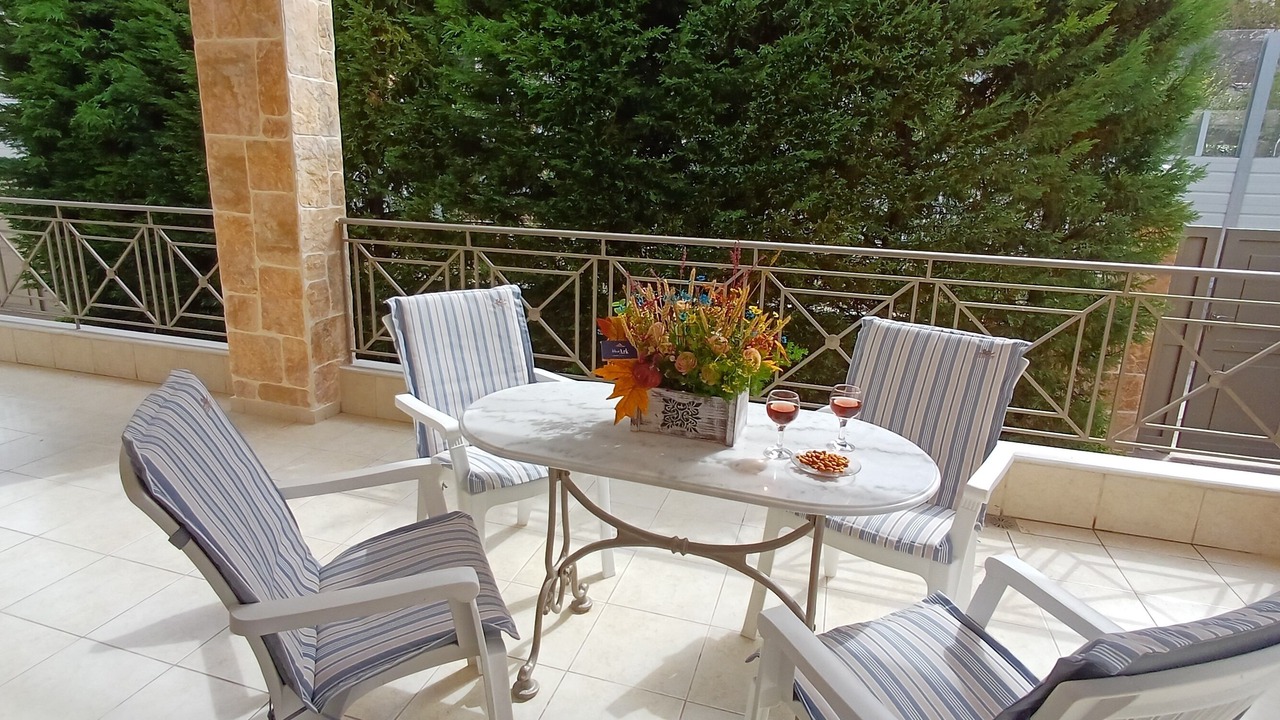 Photo of Patio Balcony in Egira