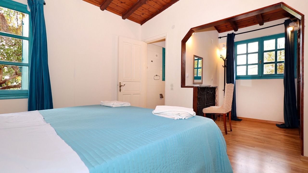 Photo of Bedroom in Aegina Town