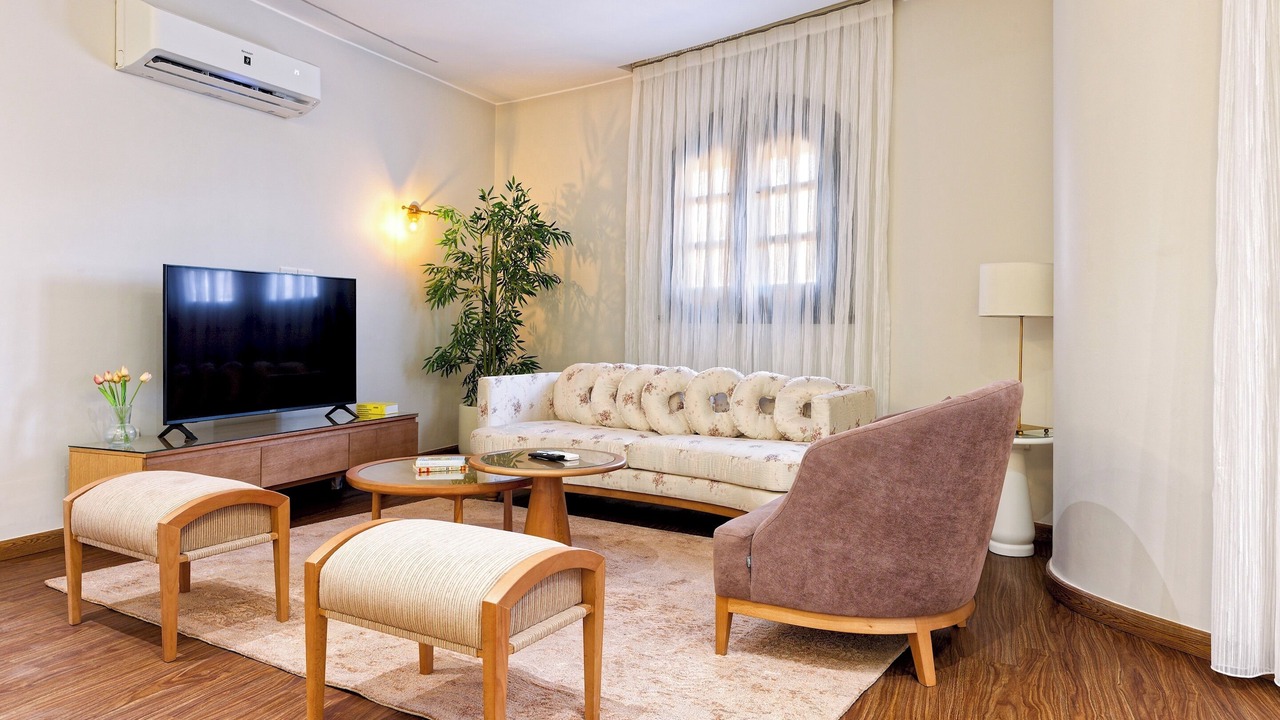 Photo of Livingroom in The 5th Settlement