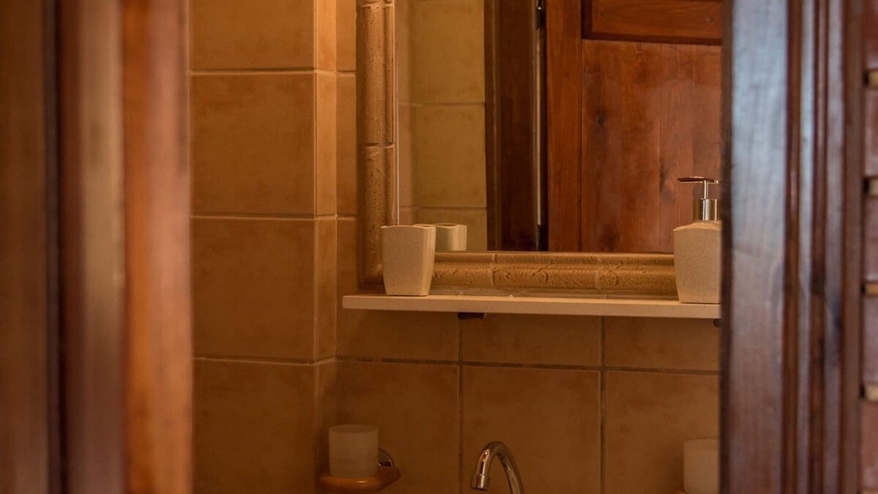 Photo of Bathroom in Old Hersonissos