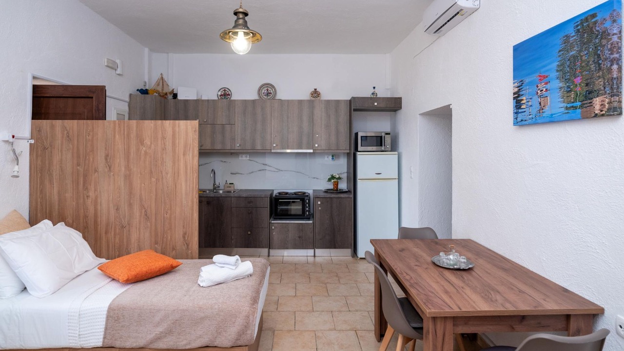 Photo of Bedroom in Keratokambos