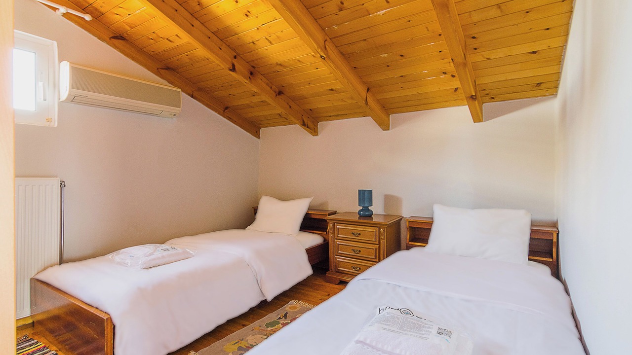 Photo of Bedroom in Markopoulo Mesogaias