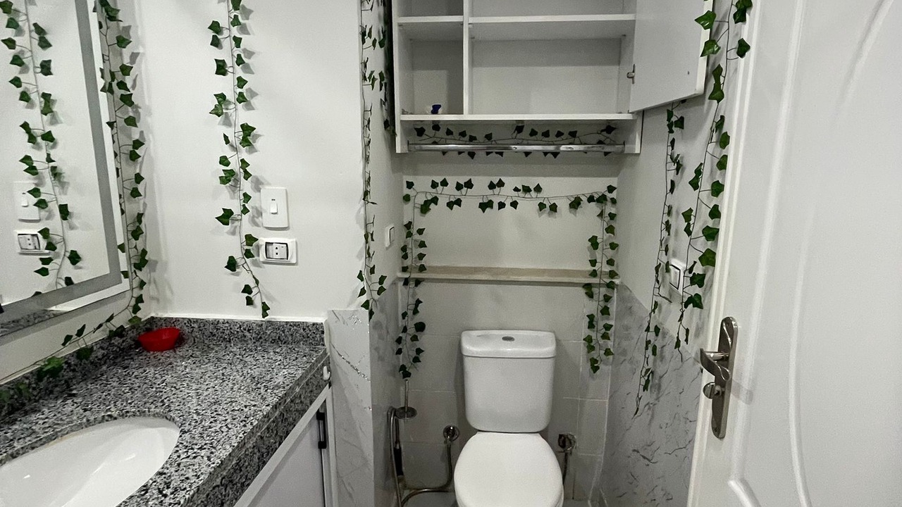 Photo of Bathroom in Corniche Road-Dahar
