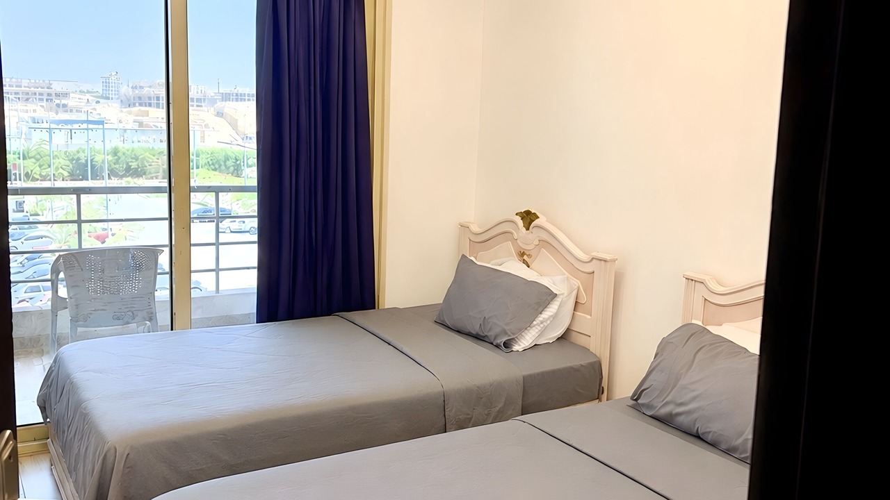 Photo of Bedroom in Sheikh Zayed City