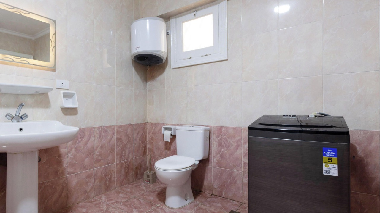 Photo of Bathroom in Al-'Atarin