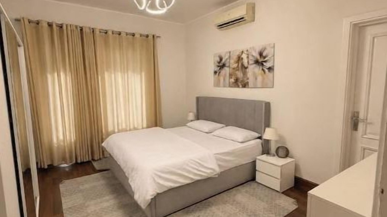 Photo of Bedroom in Sheikh Zayed City