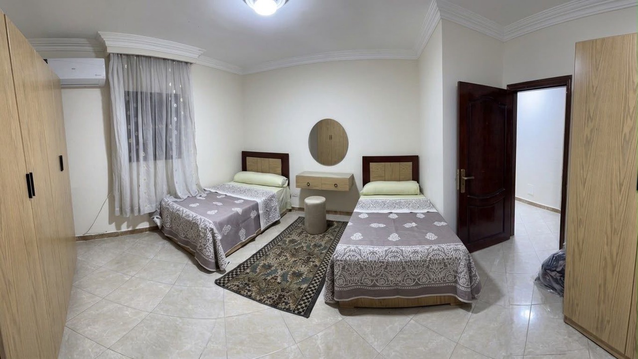 Photo of Bedroom in Pyramids Gardens