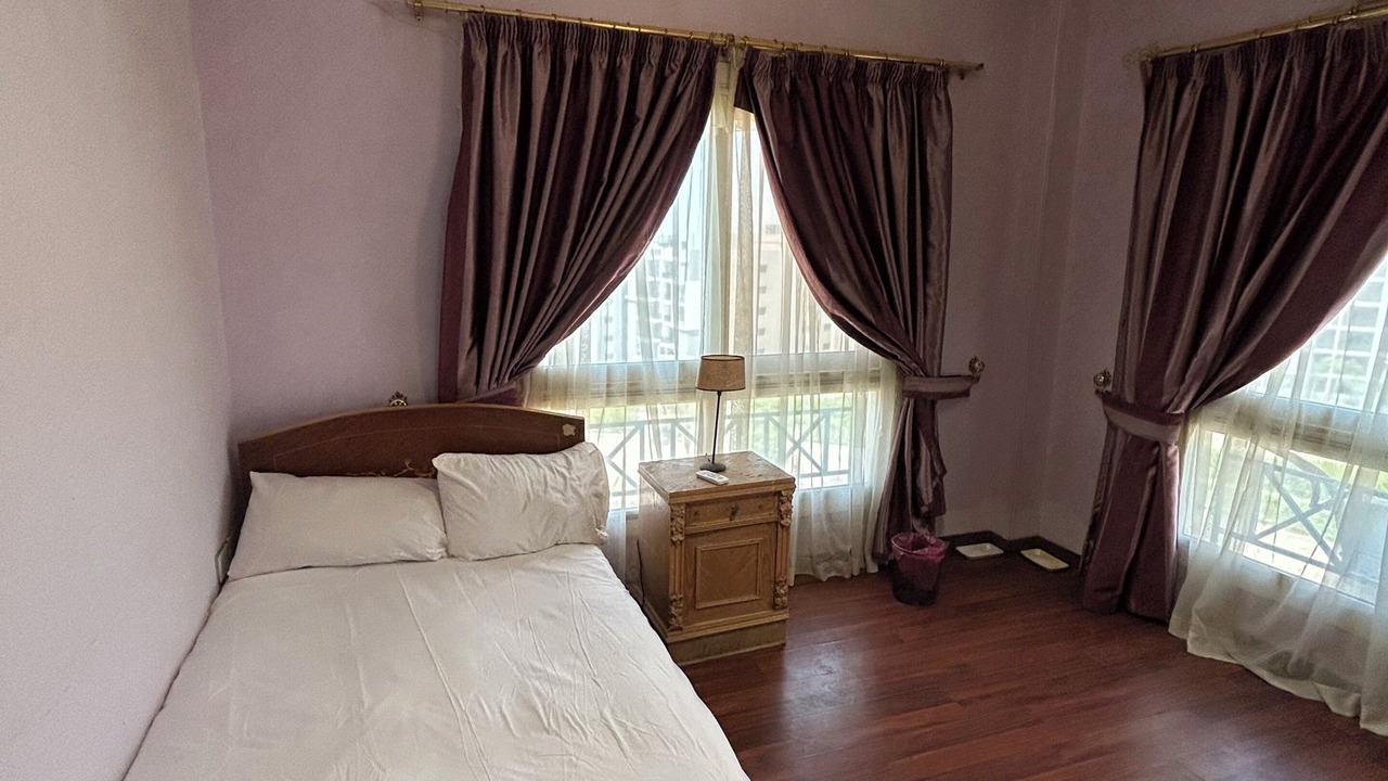 Photo of Bedroom in Kafrat al Jabal