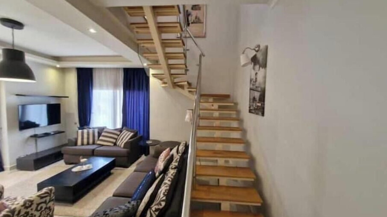 Photo of Livingroom in The 5th Settlement