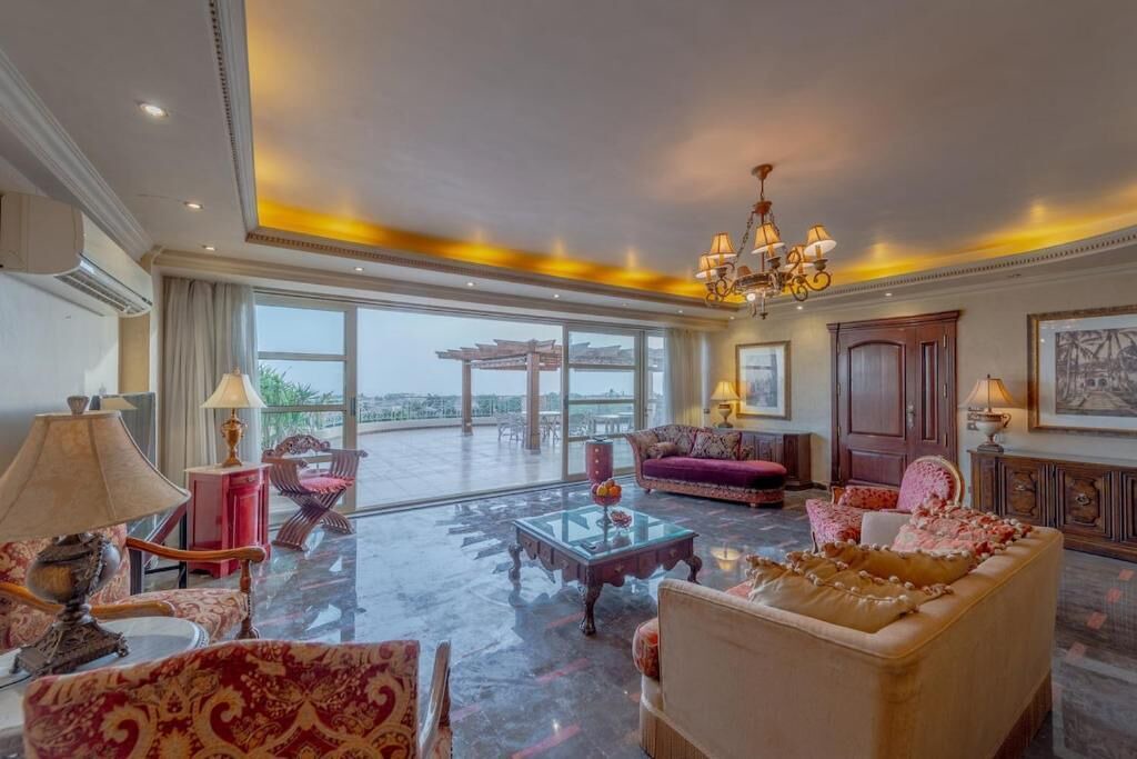 Photo of Livingroom in The 5th Settlement