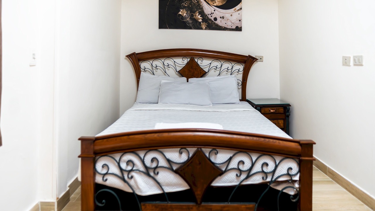 Photo of Bedroom in Sheikh Zayed City