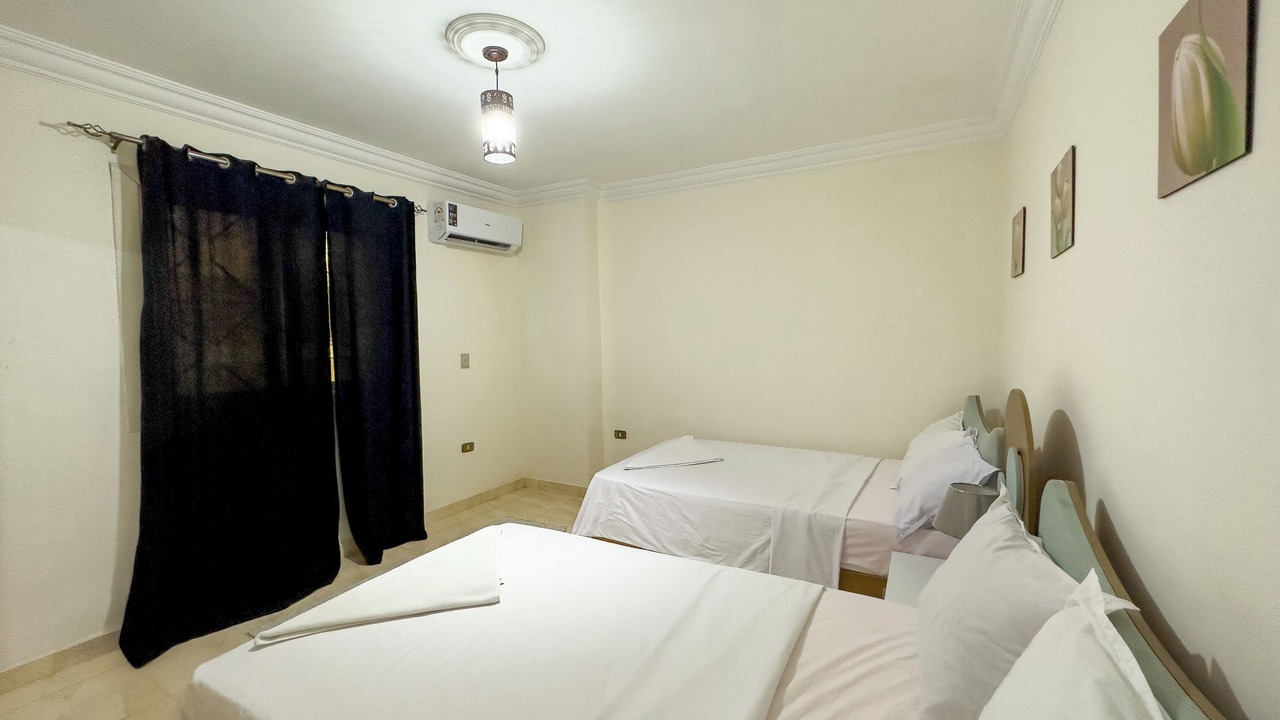 Photo of Bedroom in Sheikh Zayed City