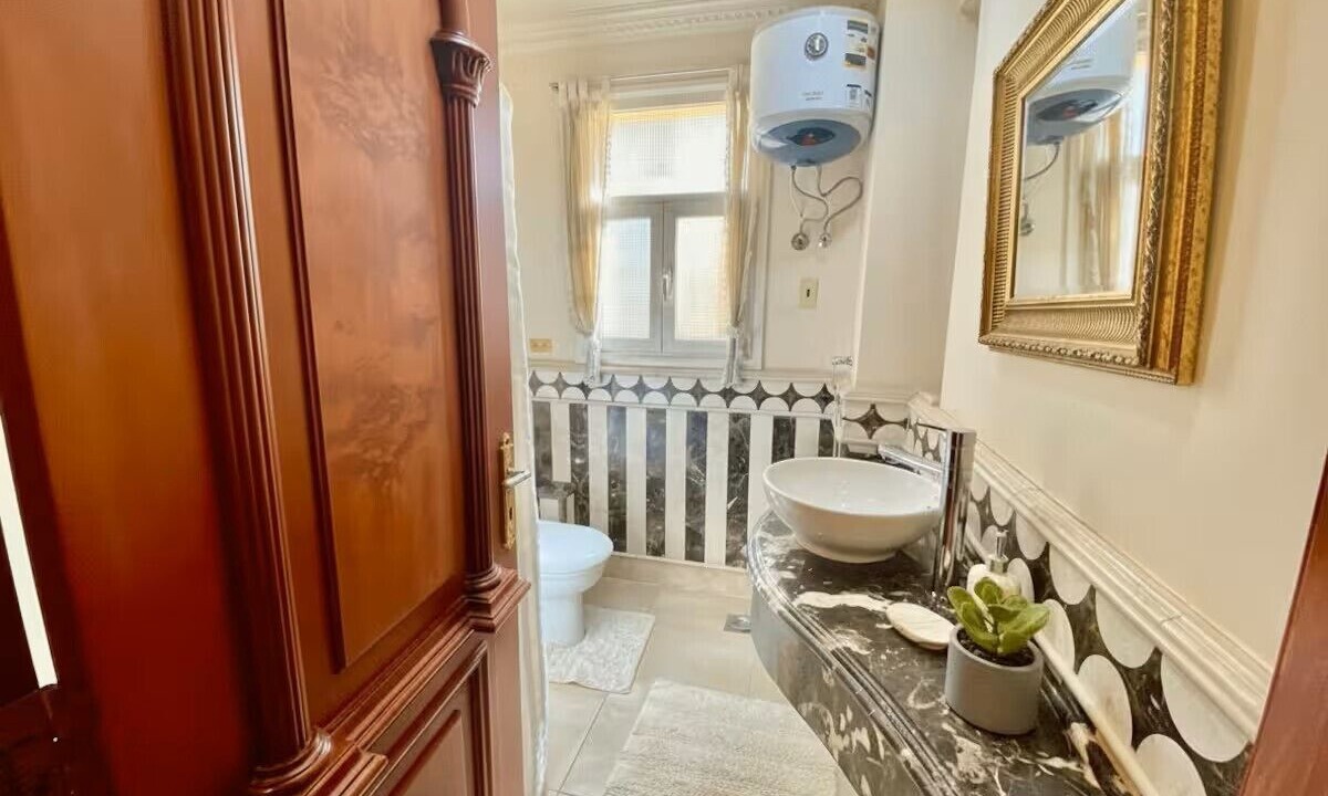 Photo of Bathroom in Cairo