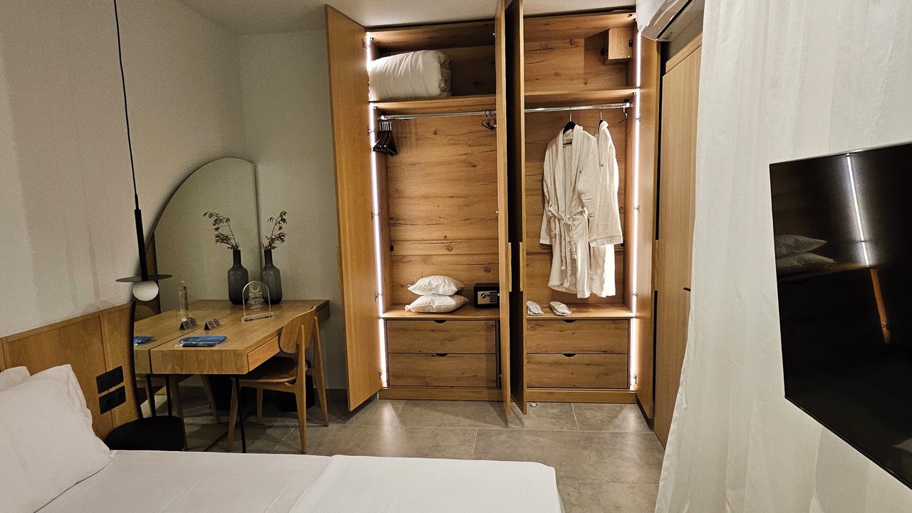 Photo of Bedroom in Paradhisos