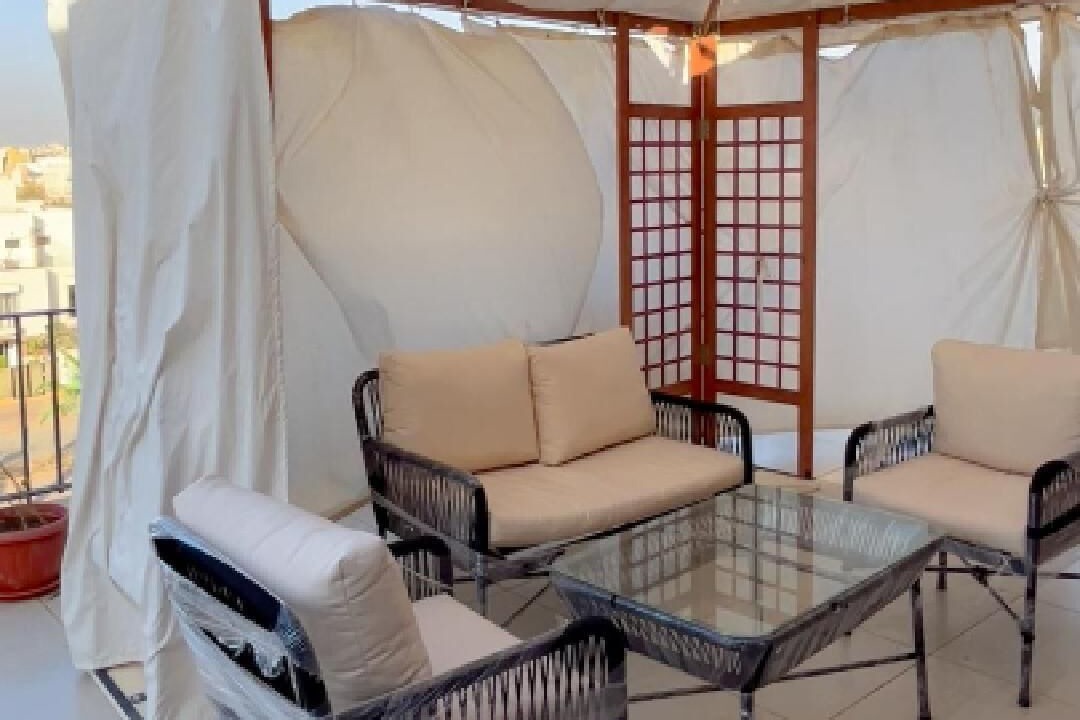 Photo of Patio Balcony in Sheikh Zayed City