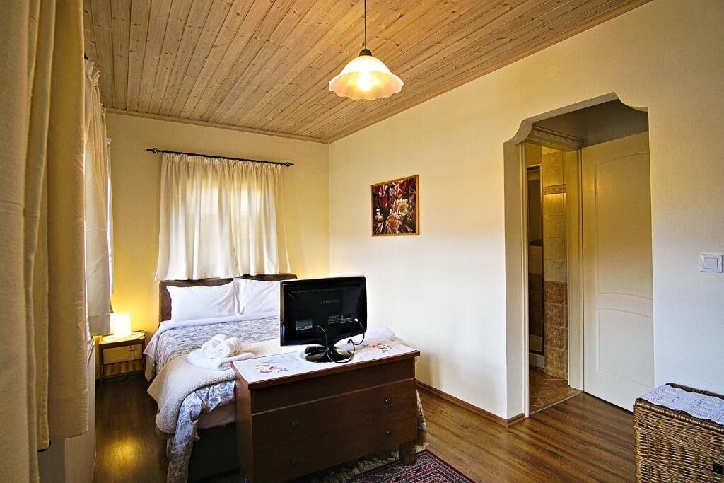 Photo of Bedroom in Asprangeloi