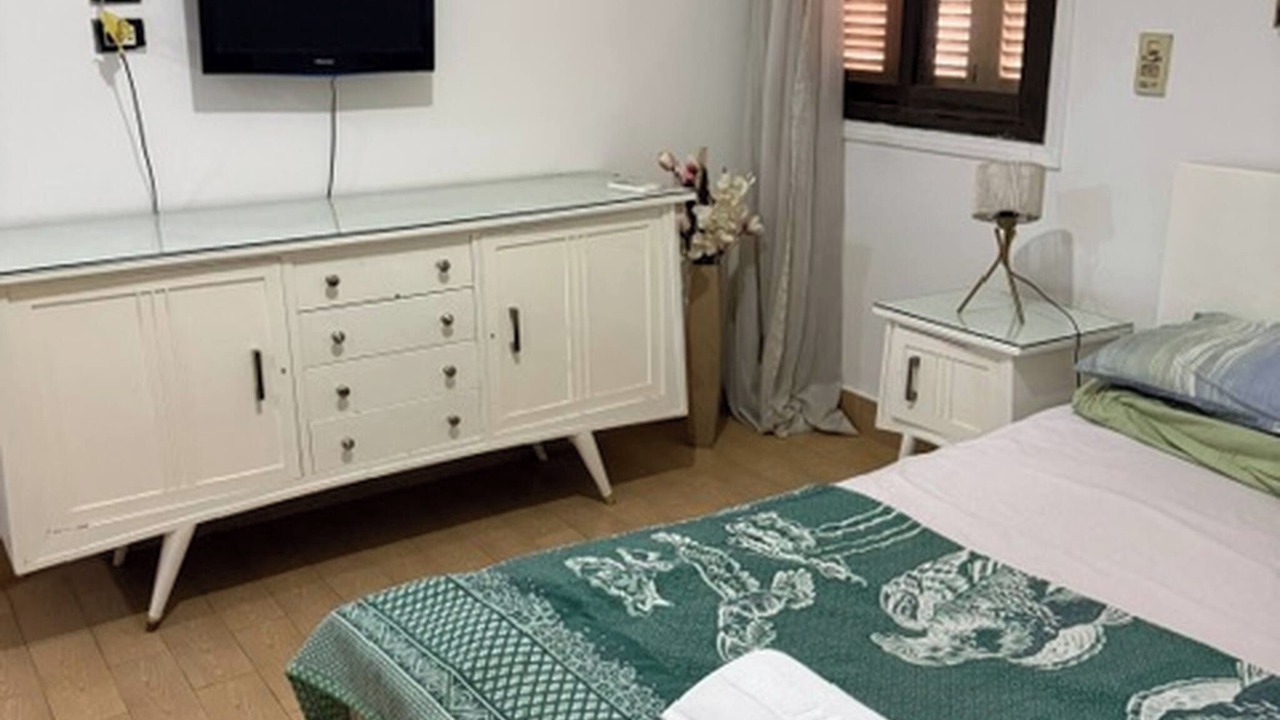 Photo of Bedroom in Taqseem Laselky