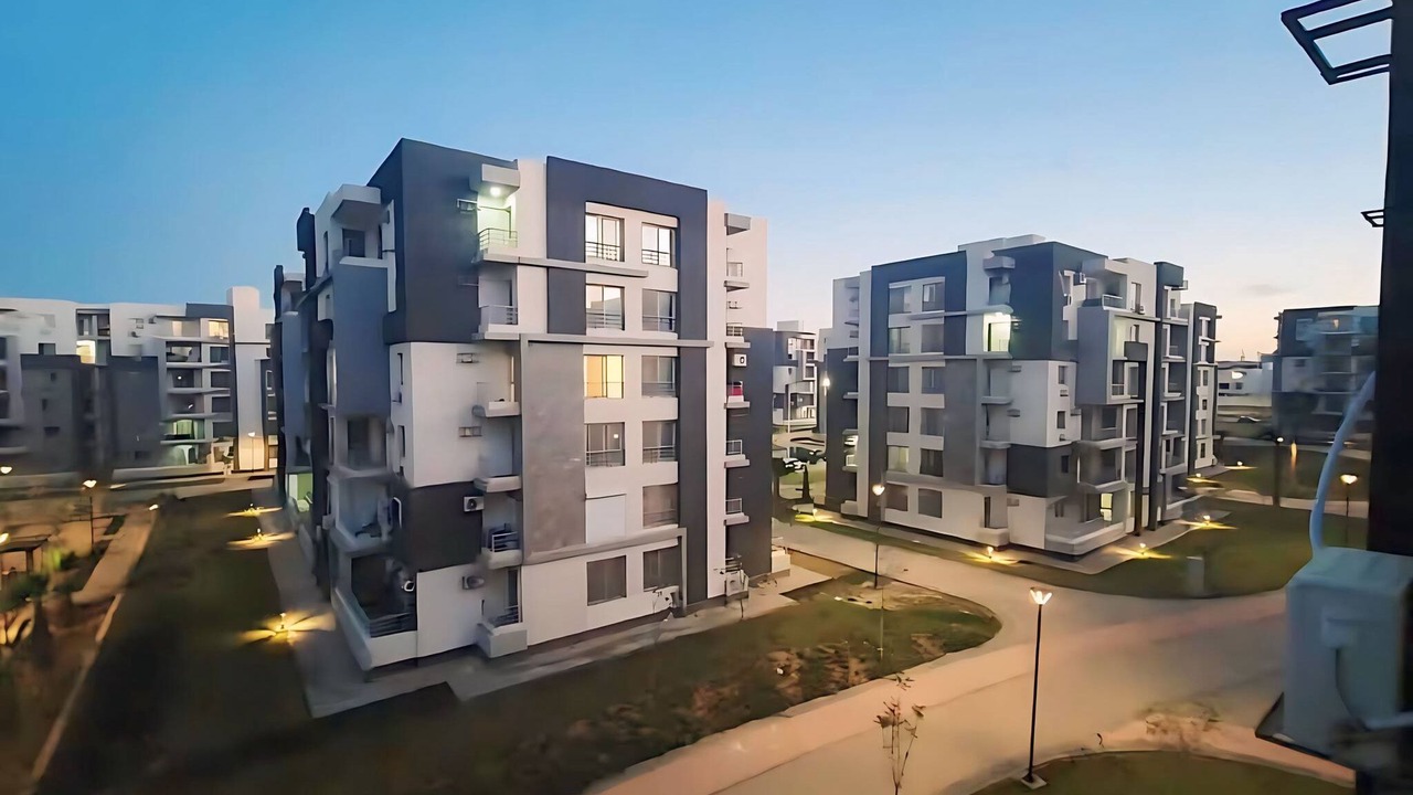 Photo of Outdoor in Sheikh Zayed City
