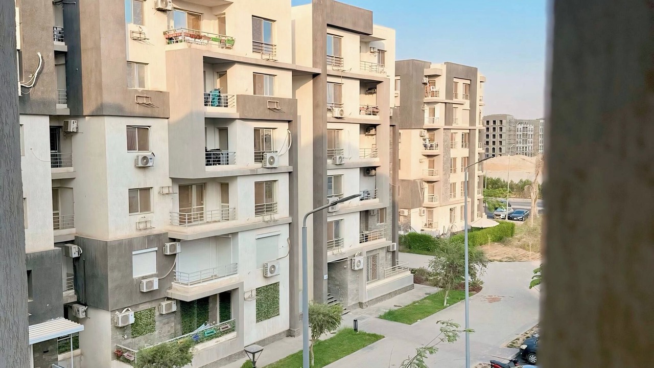 Photo of Outdoor in Sheikh Zayed City