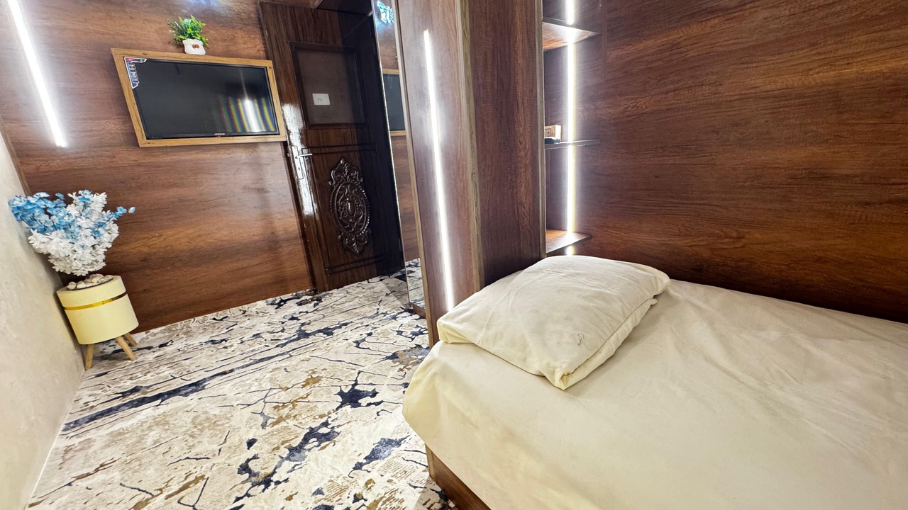 Photo of Bedroom in Al Haram
