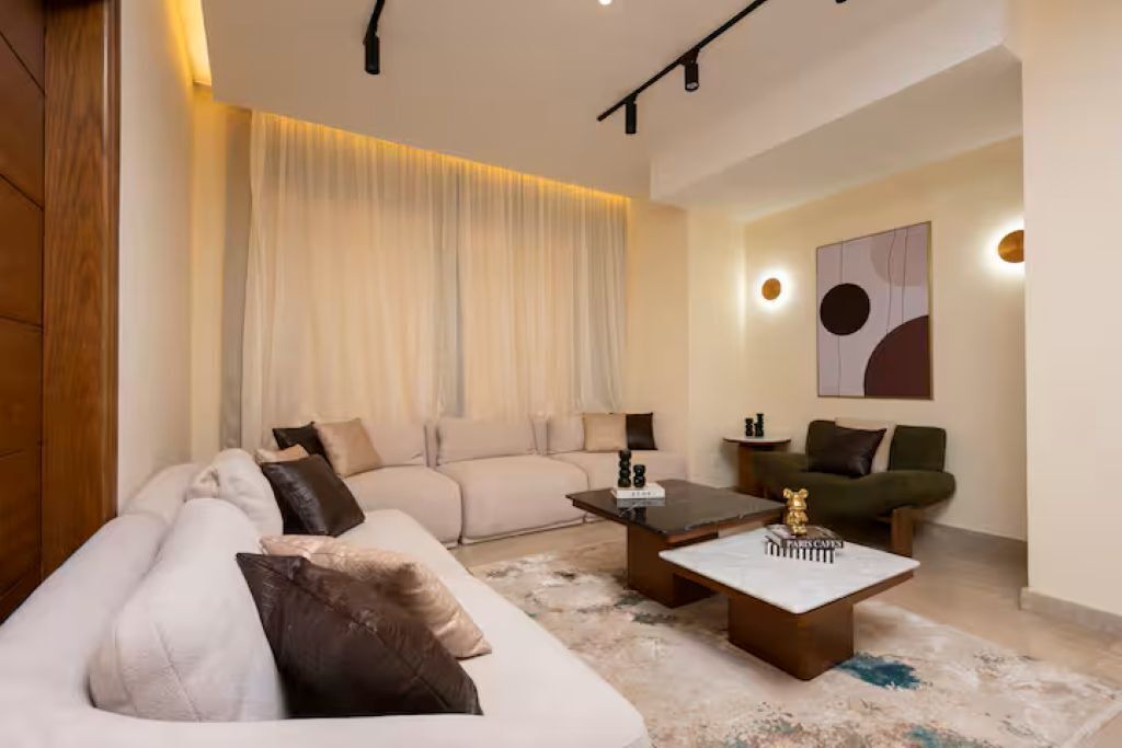 Photo of Livingroom in The 5th Settlement