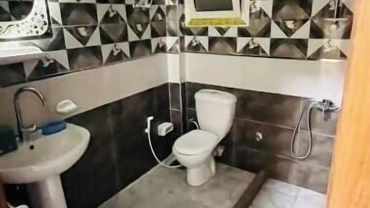 Photo of Bathroom in Iking Maryut