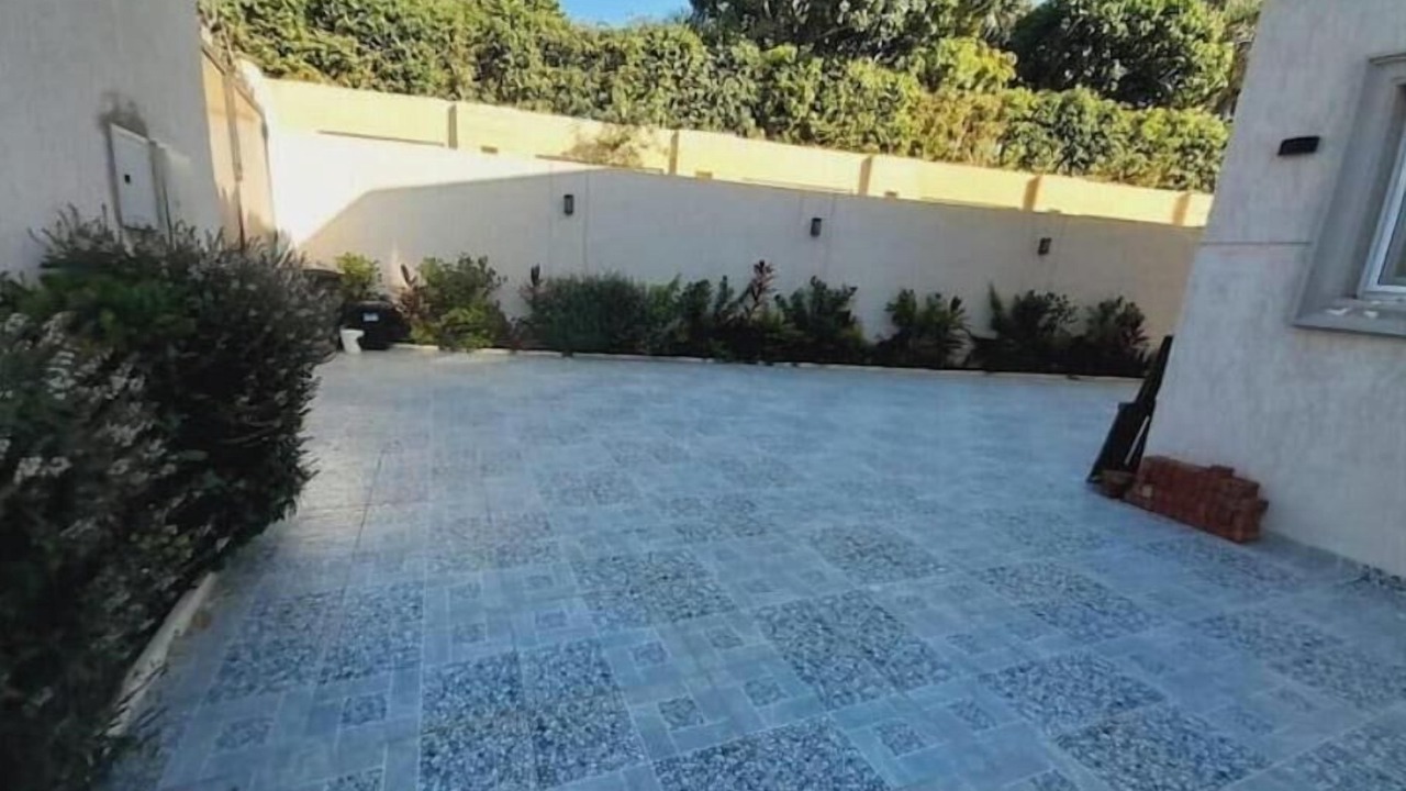 Photo of Patio Balcony in Iking Maryut