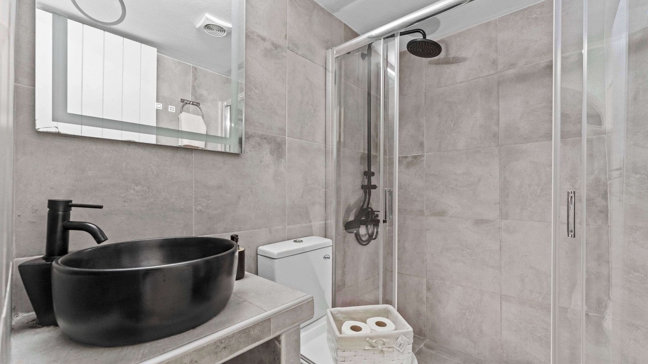 Photo of Bathroom in Kokkini Chani