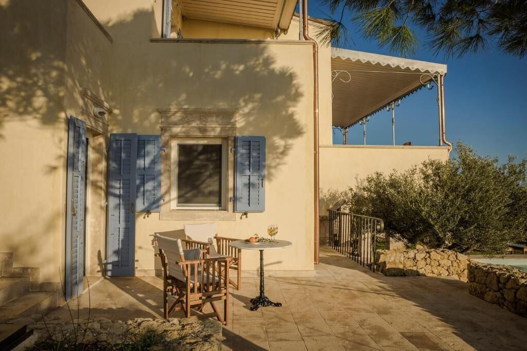 Photo of Outdoor in Mavrata