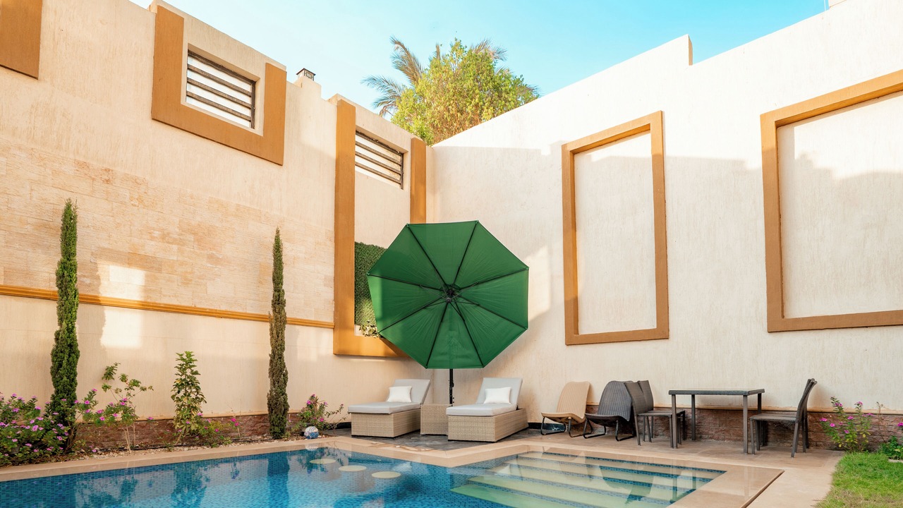 Photo of Outdoor in Sheikh Zayed City